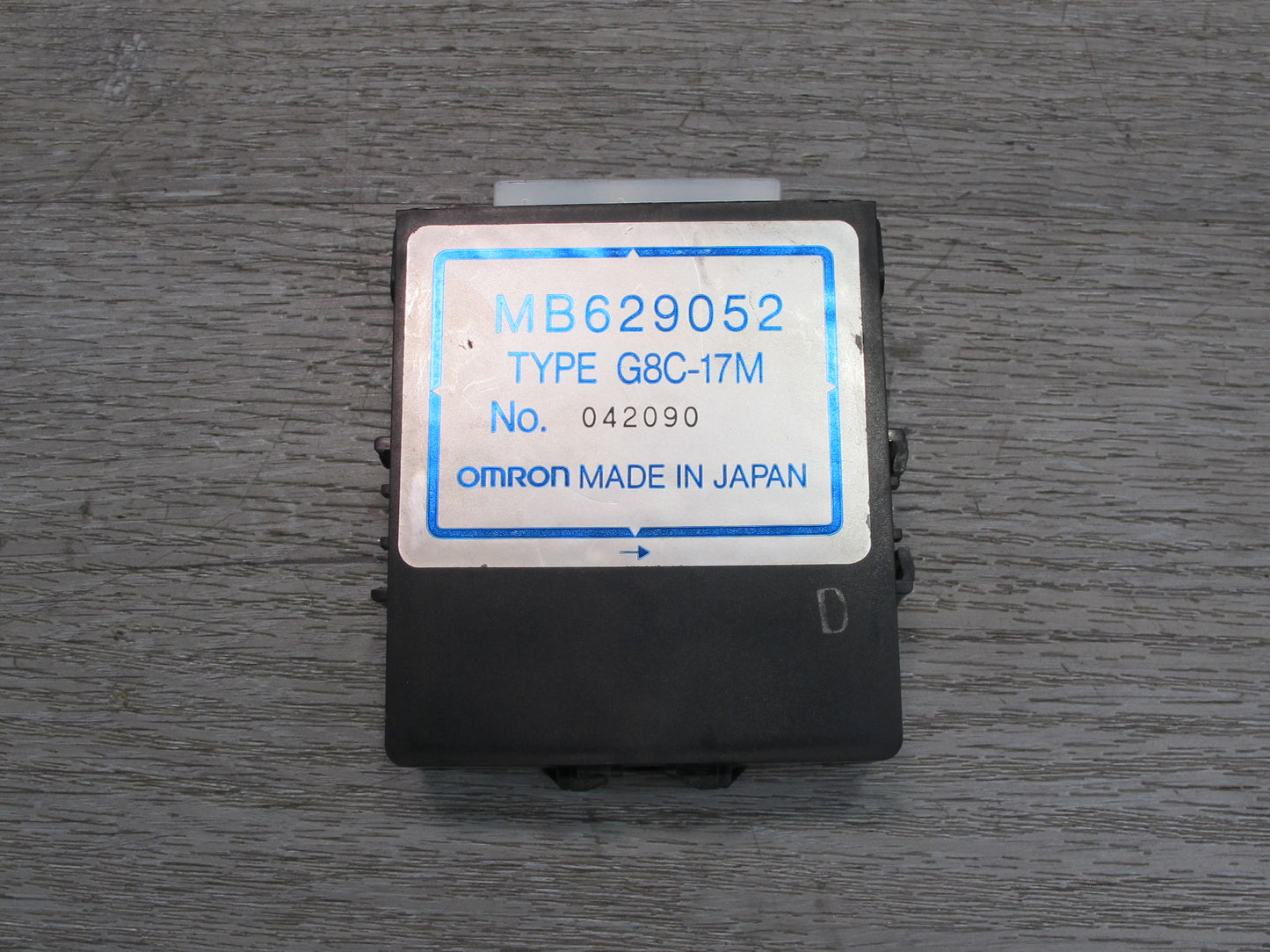 91-93 Dodge Stealth 3000GT Theft-locking Control Module Unit MB629052 OEM