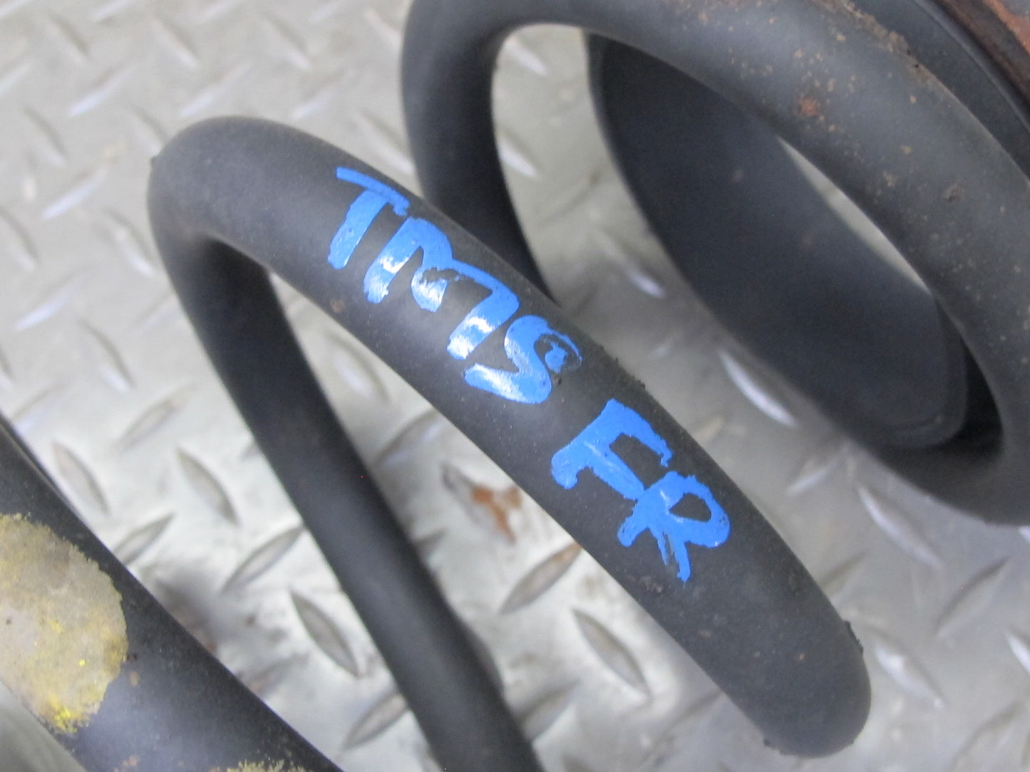 94-99 Mercedes W140 S320 Set of 2 Front Left & Right Suspension Coil Spring OEM