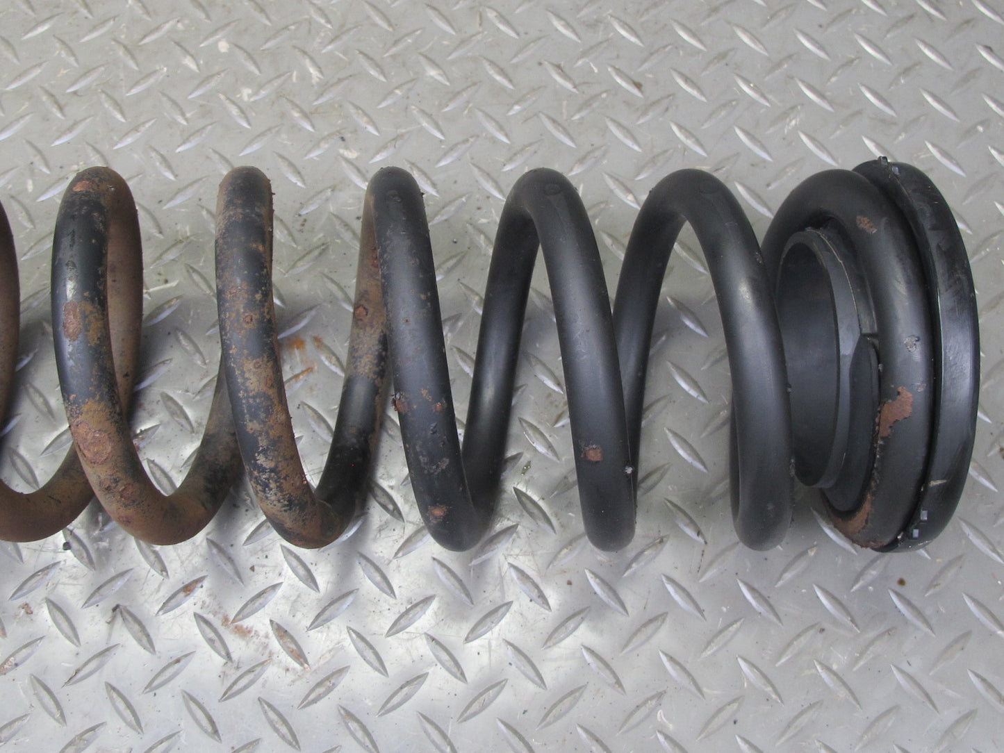 94-99 Mercedes W140 S320 Set of 2 Front Left & Right Suspension Coil Spring OEM
