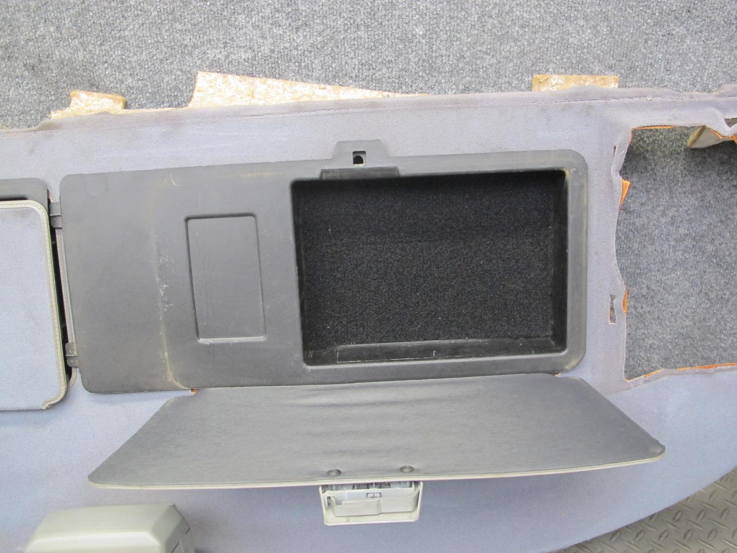 86-91 Mercedes W126 Rear Parcel Shelf Compartment Storage Panel w Brake Light