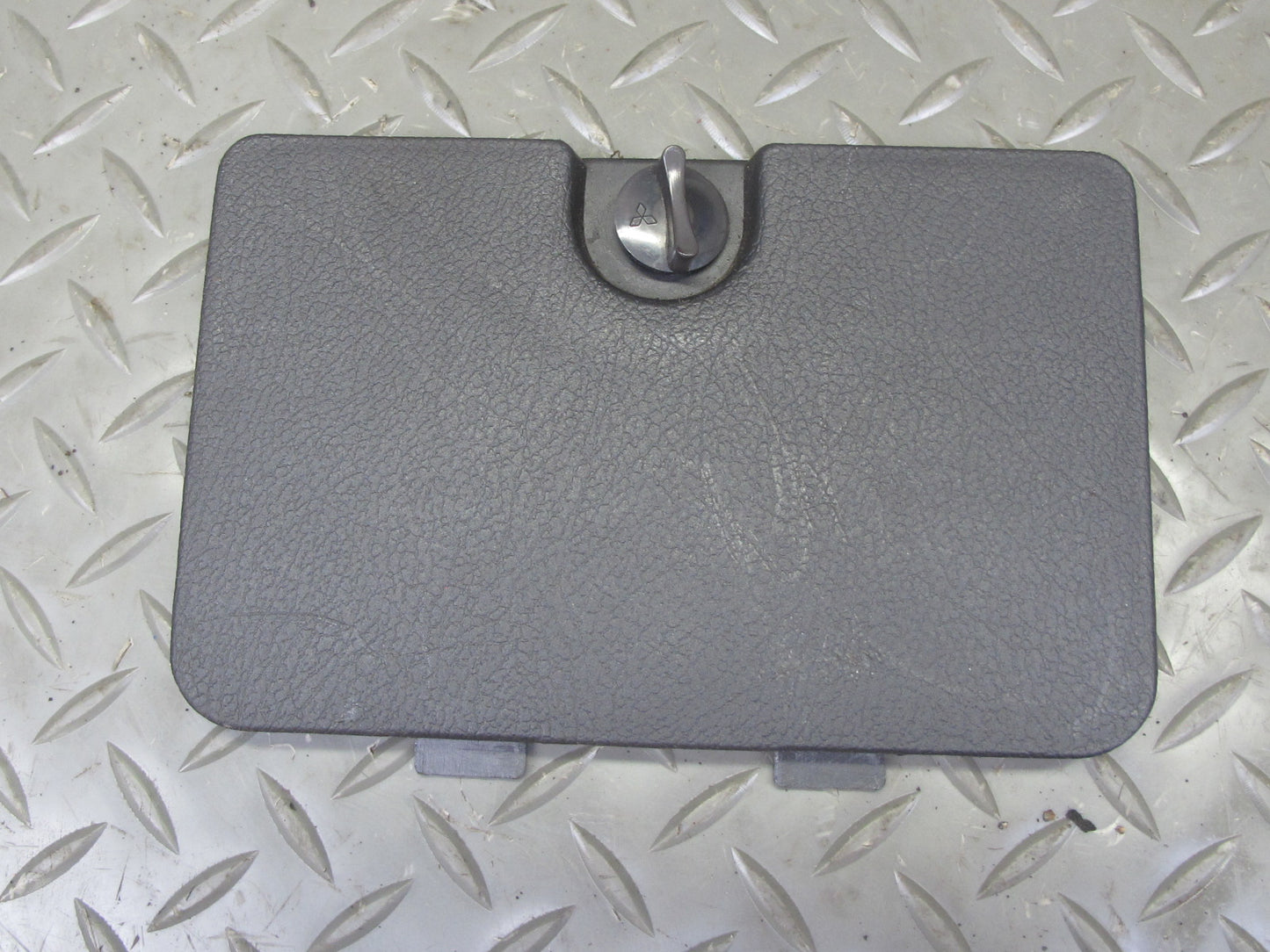 91-99 Mitsubishi 3000GT Rear Trunk Lid Tailgate Hatch Trim Panel MB645293 OEM