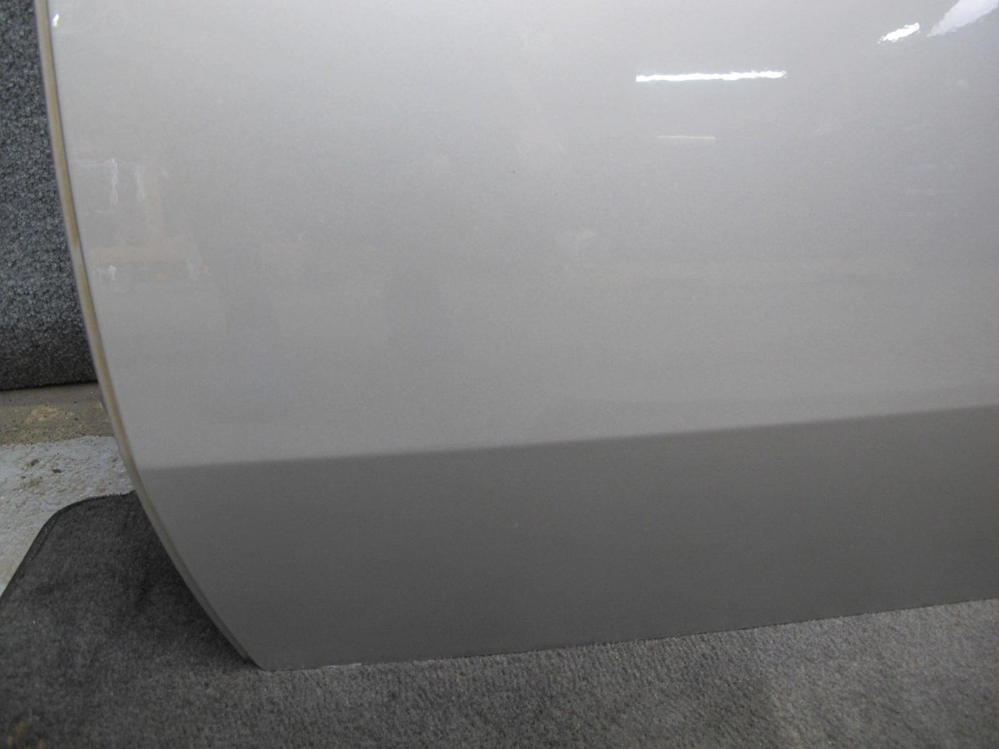 2004-2009 Cadillac XLR Front Left Driver Side Door Shell Frame Panel Silver