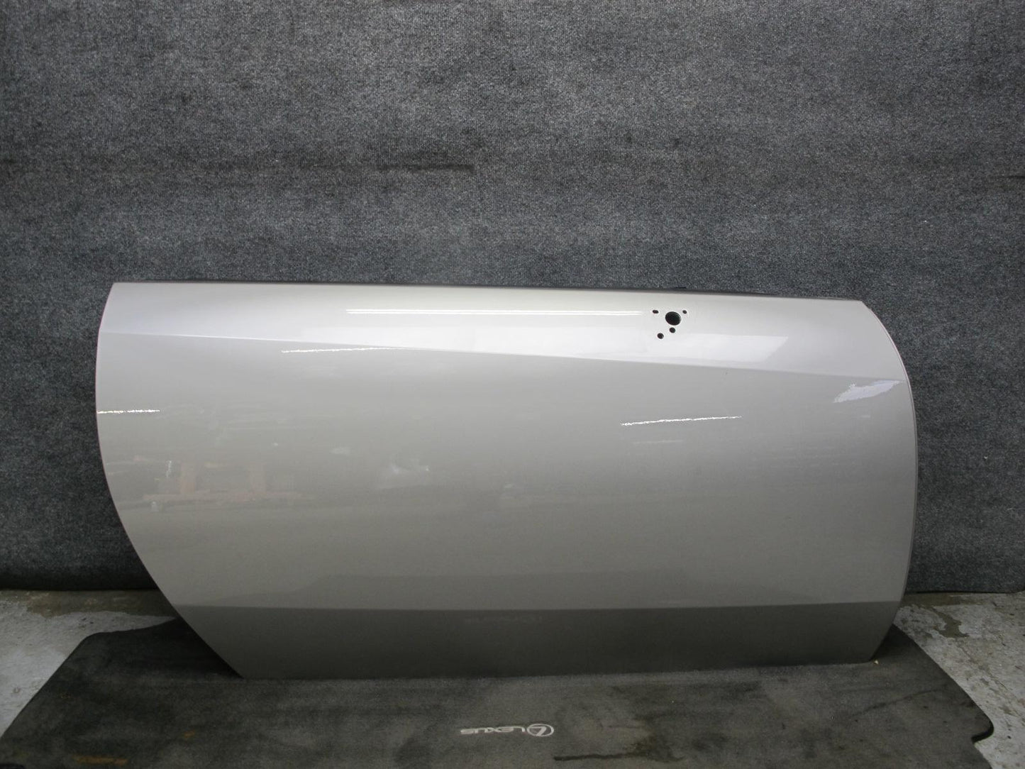 2004-2009 Cadillac XLR Front Right Passenger Side Door Shell Frame Panel Silver