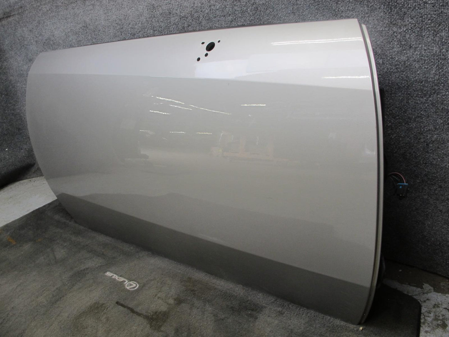 2004-2009 Cadillac XLR Front Right Passenger Side Door Shell Frame Panel Silver
