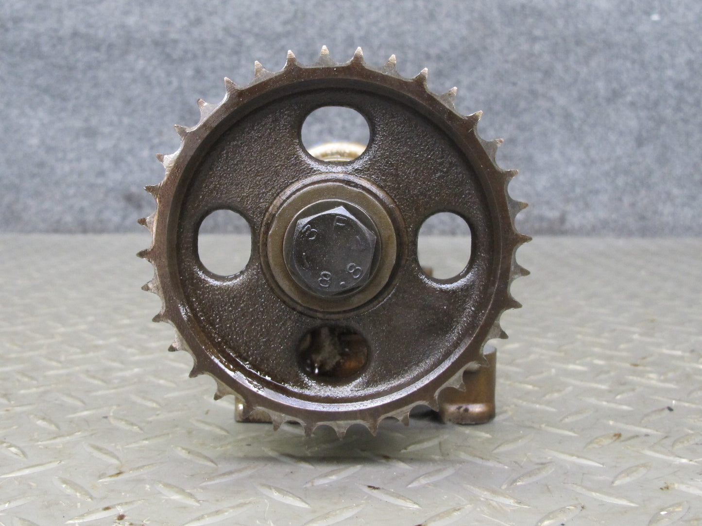 86-91 Mercedes W126 560SEC 560SEL M117 Engine Right Camshaft Assembly OEM