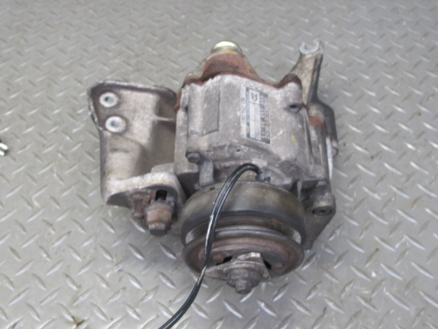86-91 Mercedes W126 Air Injection Smog Pump 0001400885 OEM