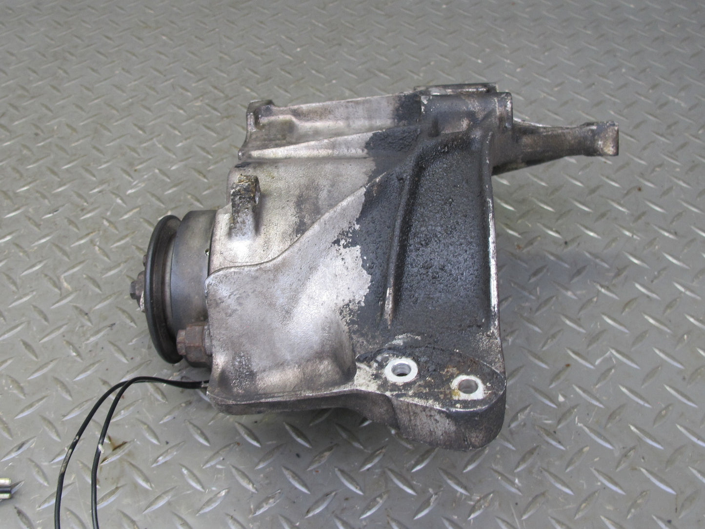 86-91 Mercedes W126 Air Injection Smog Pump 0001400885 OEM