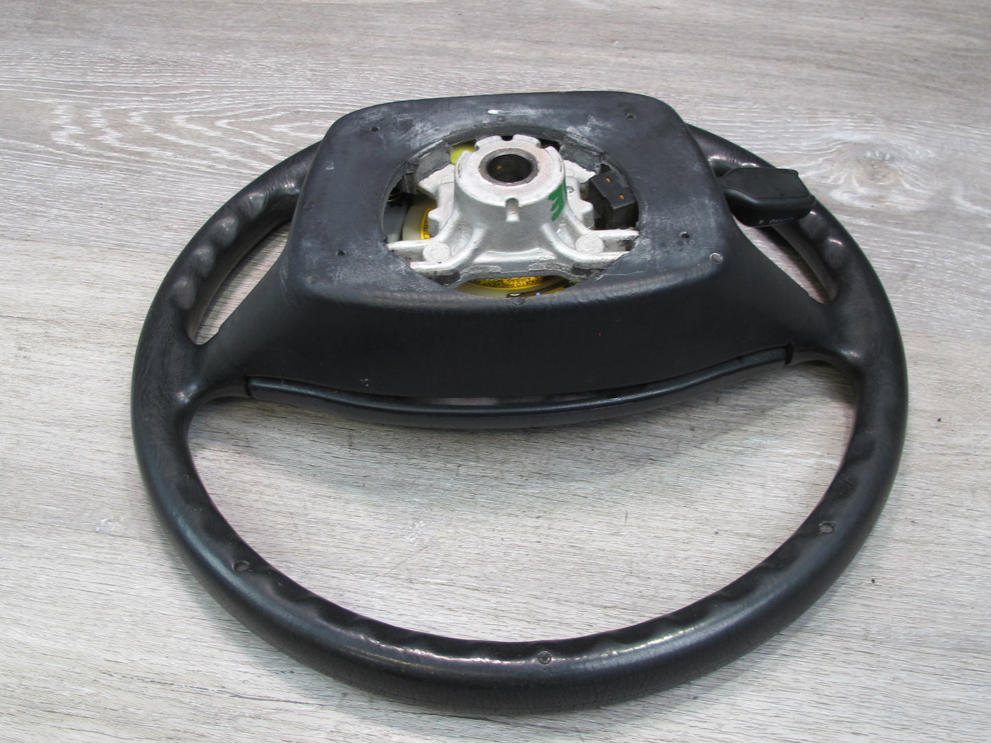 91-95 TOYOTA MR2 SW21L FRONT LEFT DRIVER SIDE STEERING WHEEL W/ SRS AIRBAG OEM