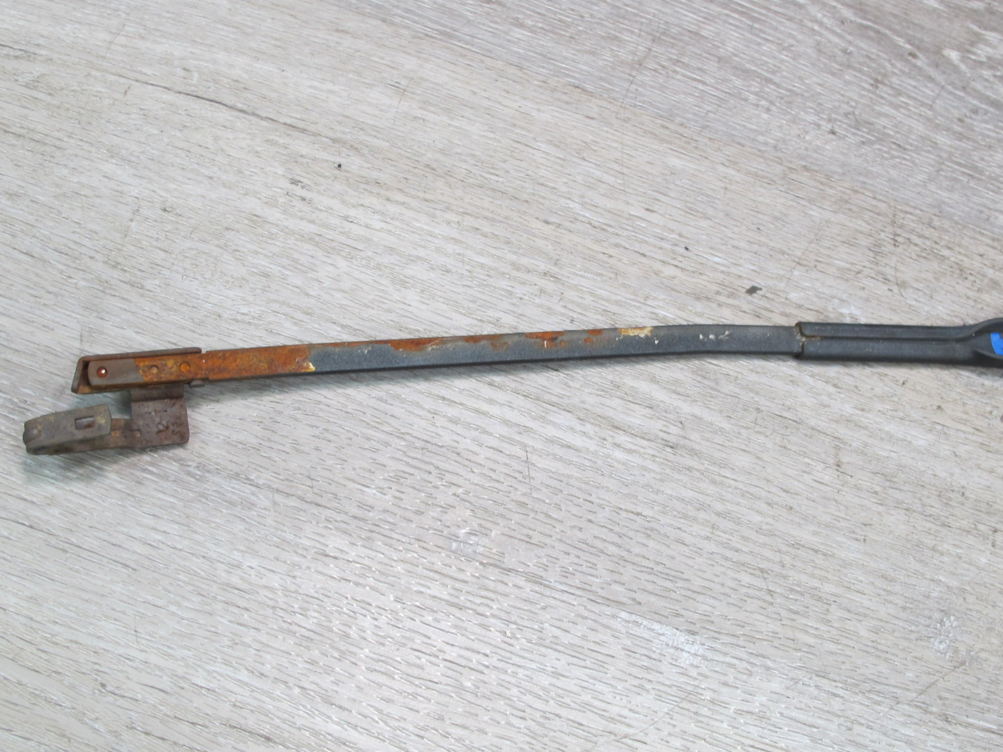 91-92 Toyota MR2 SW21L Set of 2 Left & Right Front Windshield Wiper Arm OEM