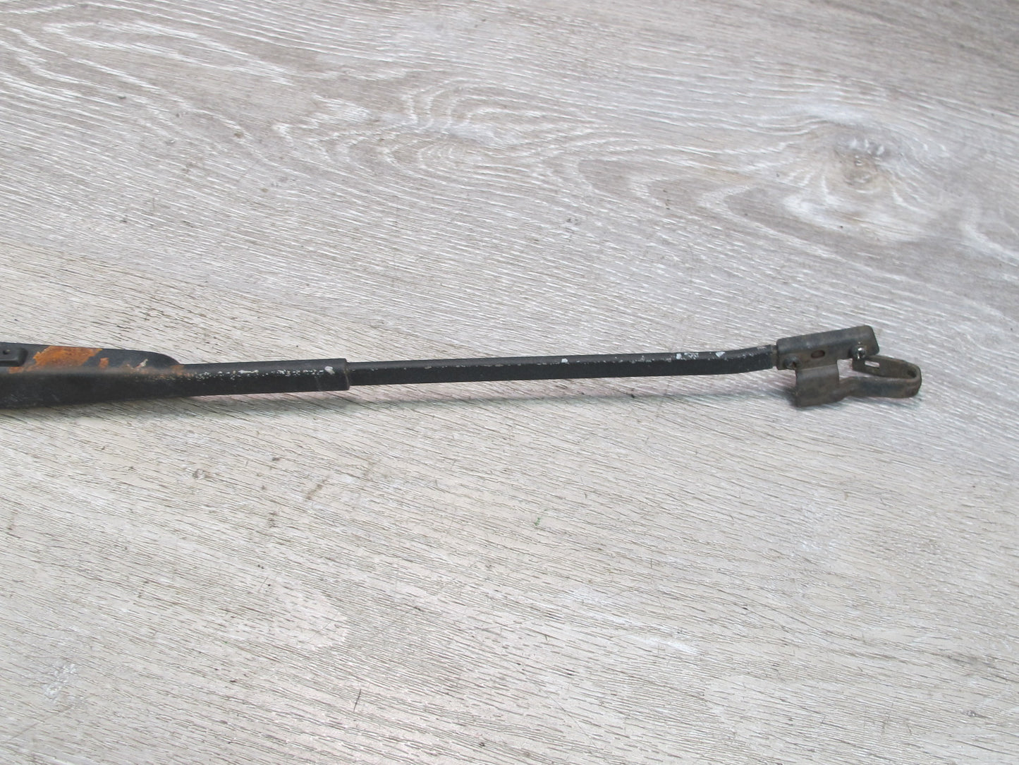 91-92 Toyota MR2 SW21L Set of 2 Left & Right Front Windshield Wiper Arm OEM