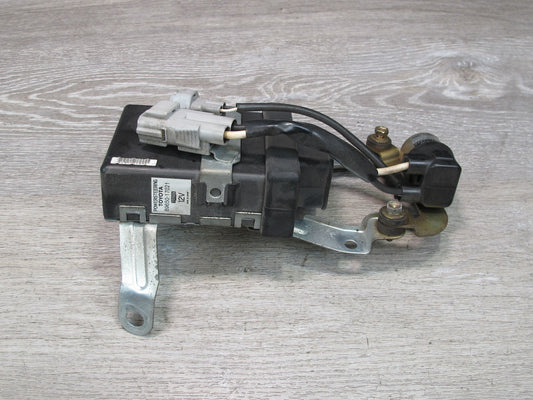 1991 Toyota MR2 SW21L NON Turbo Power Steering Control Module w Relay Assy OEM