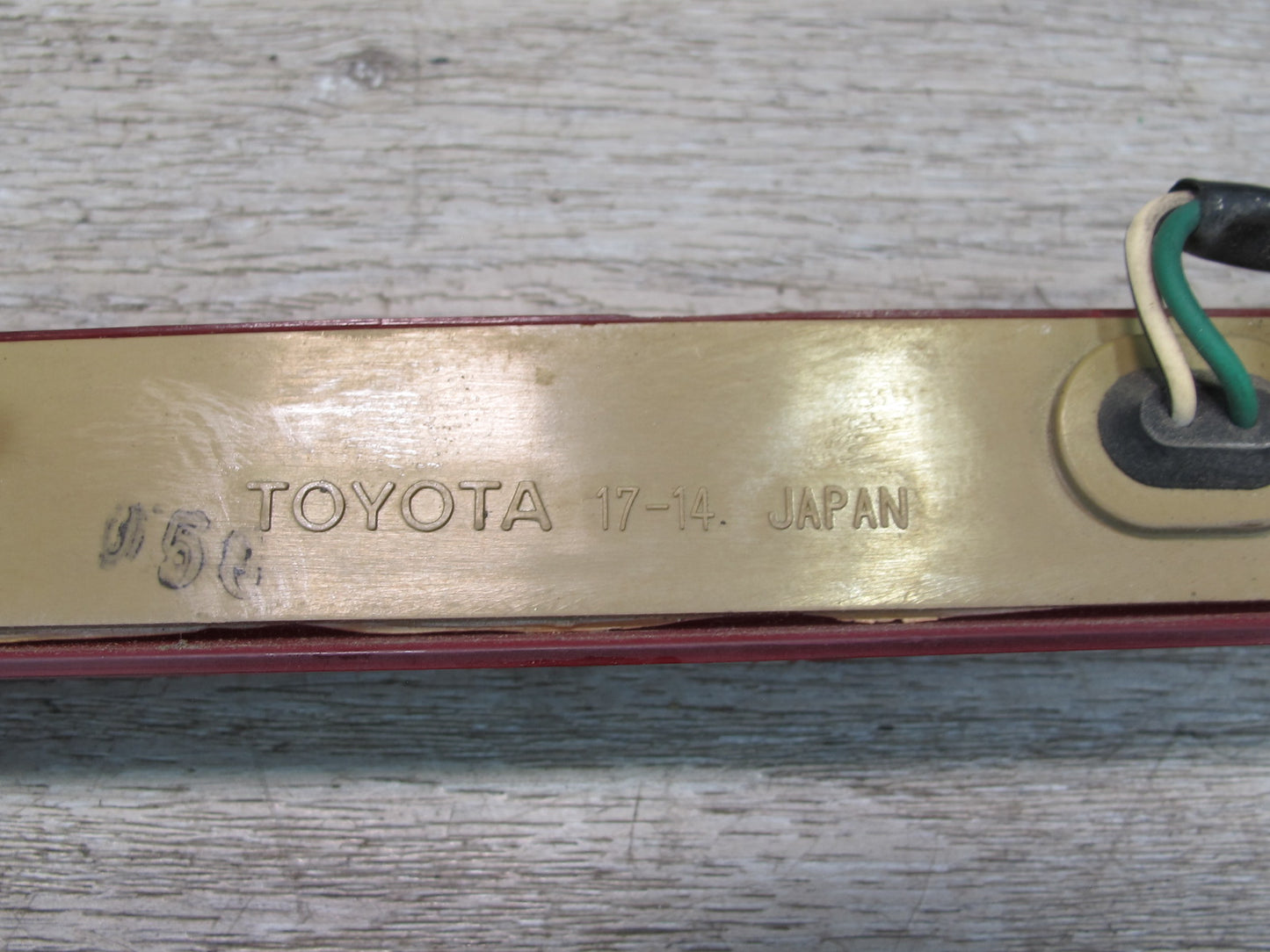 91-95 Toyota MR2 SW21L Rear Third Brake Light Lamp Damaged OEM