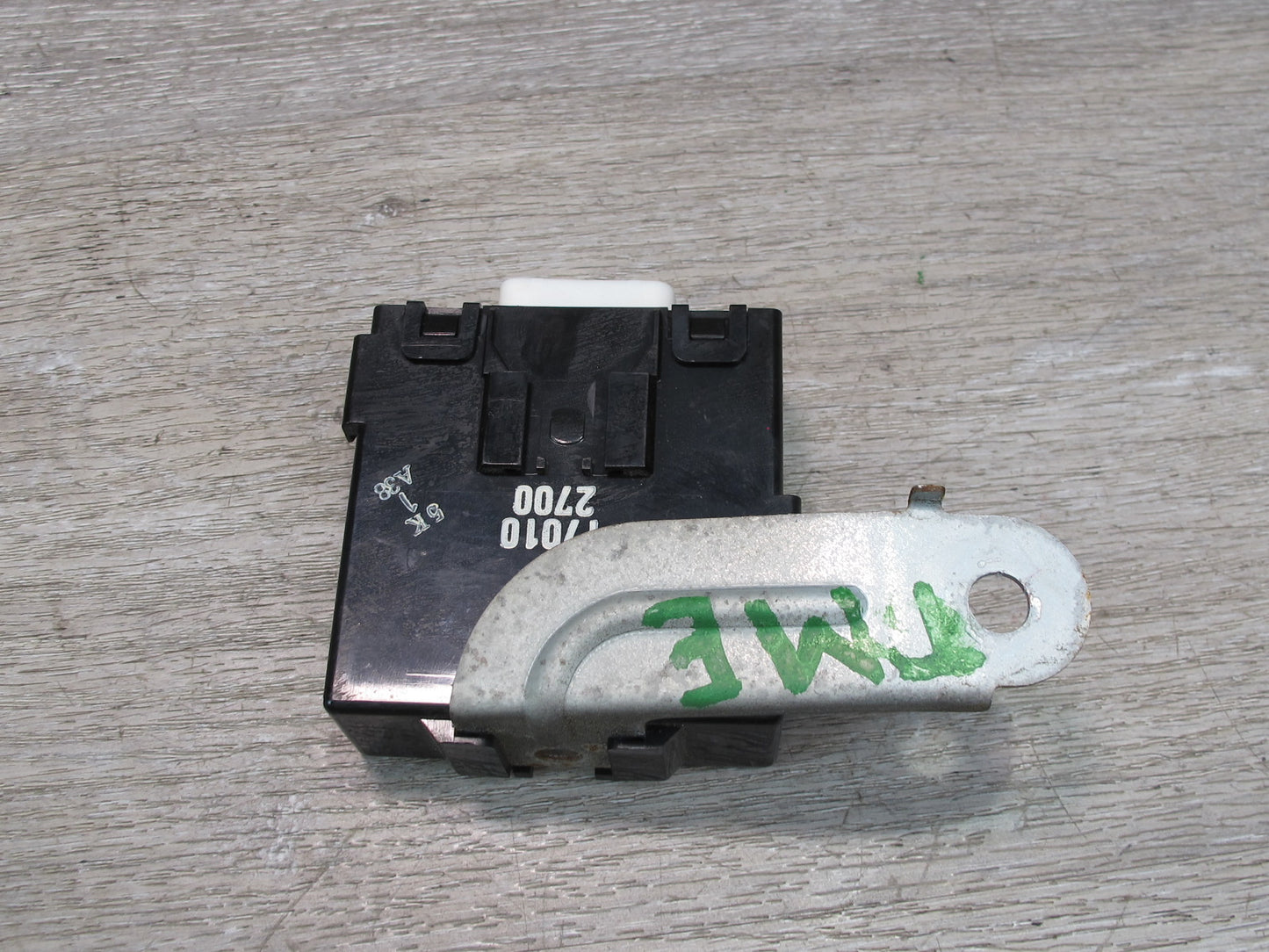91-92 Toyota SW21L MR2 Headlight Retractor Control Module 85964-20050 OEM