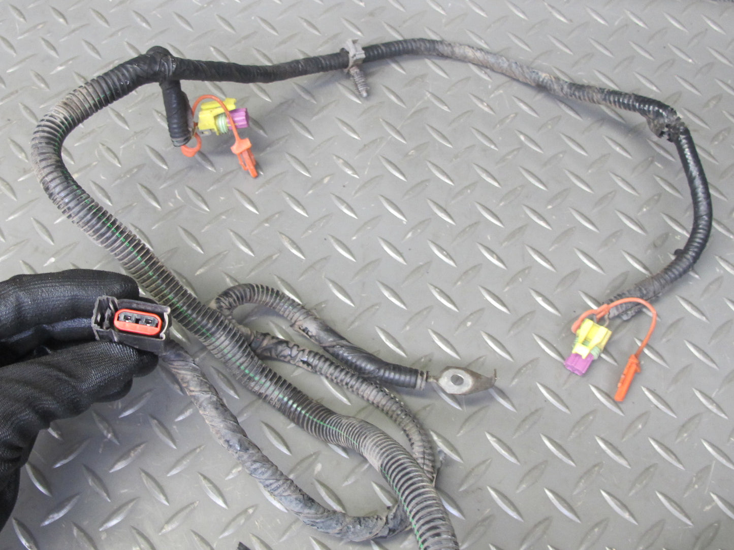 2003-2005 Hummer H2 Front Headlight Lamp Wire Wiring Harness 15186220