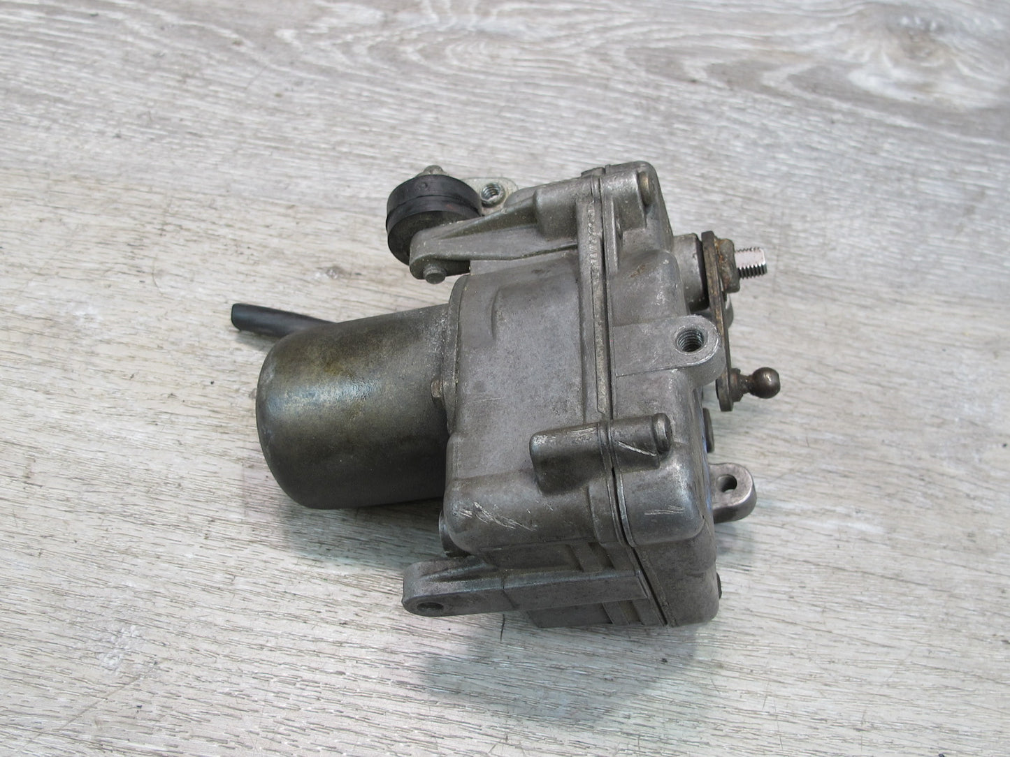 86-91 Mercedes W126 Cruise Control Actuator Motor 0015457532 OEM