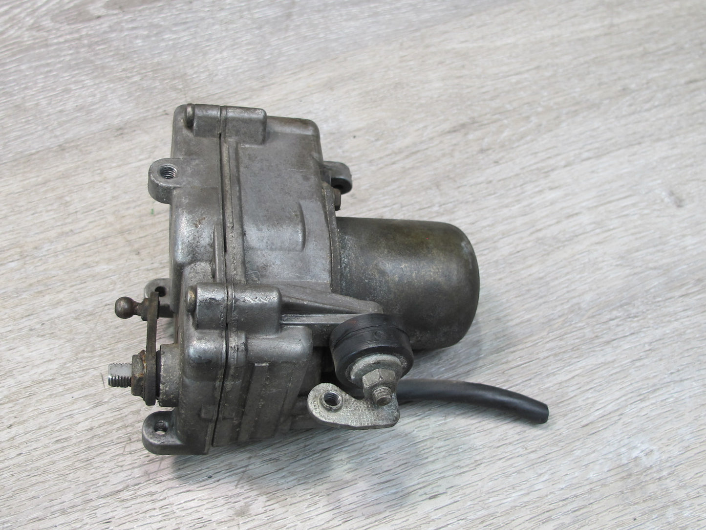 86-91 Mercedes W126 Cruise Control Actuator Motor 0015457532 OEM