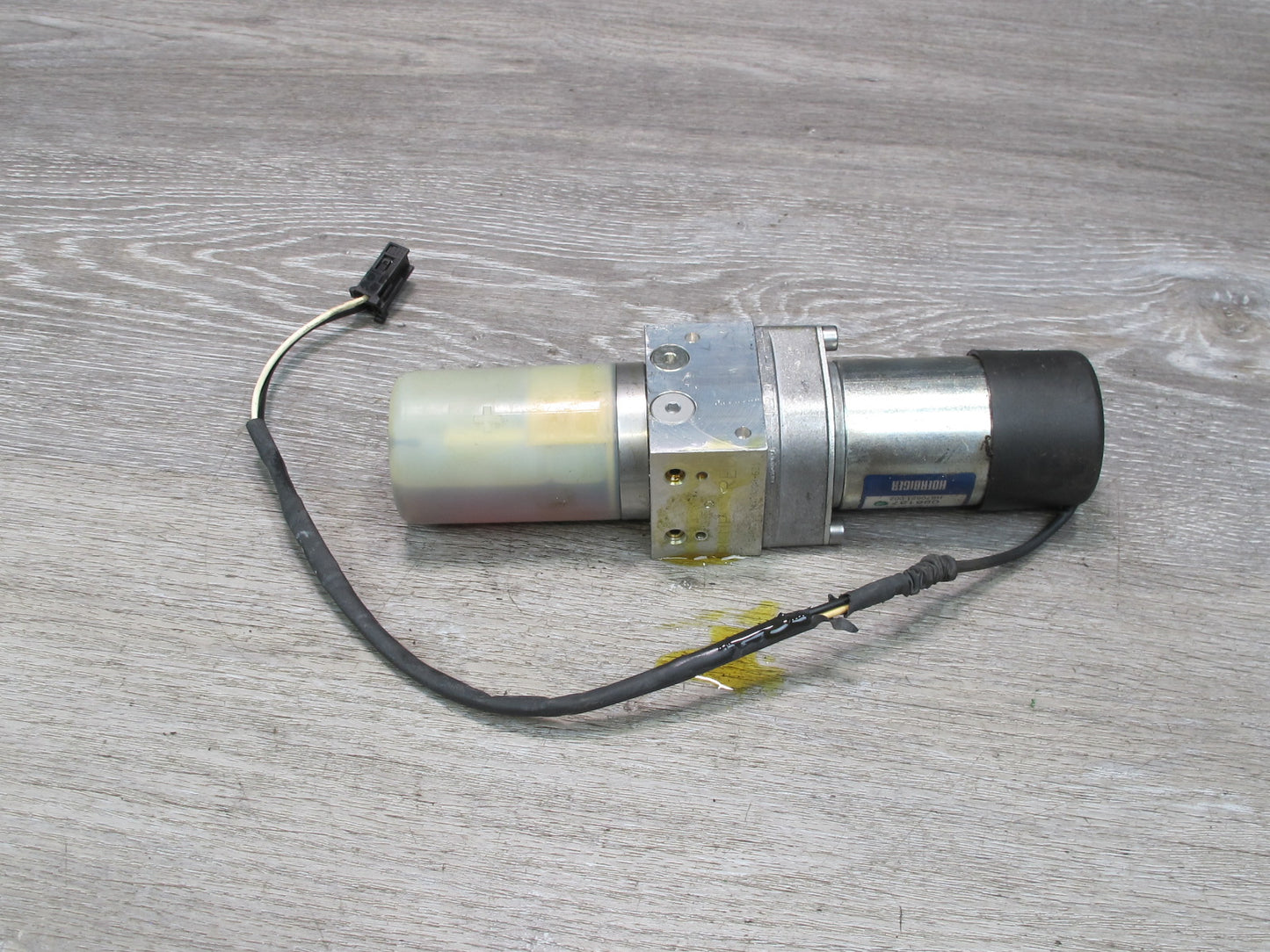 07-13 Mercedes W221 S-class Rear Trunk Lid Locking Hydraulic Pump Motor OEM