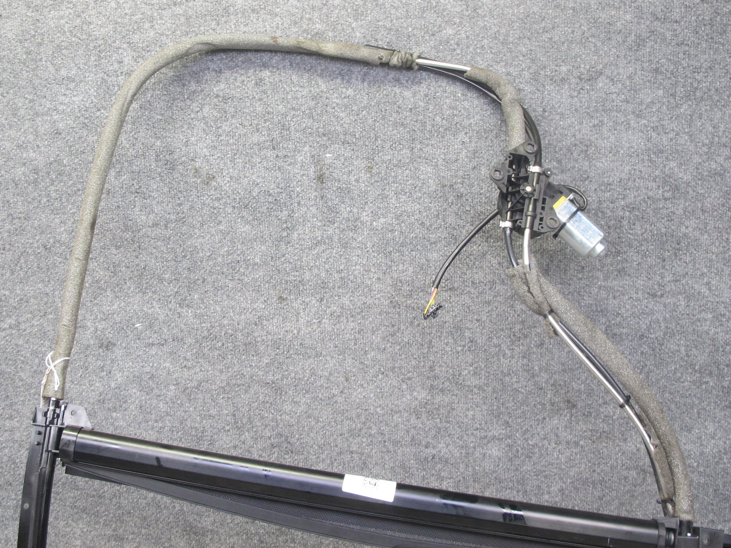 07-13 Mercedes W221 S-class Rear Right Door Sun Shade Sunshade 2218100620 OEM