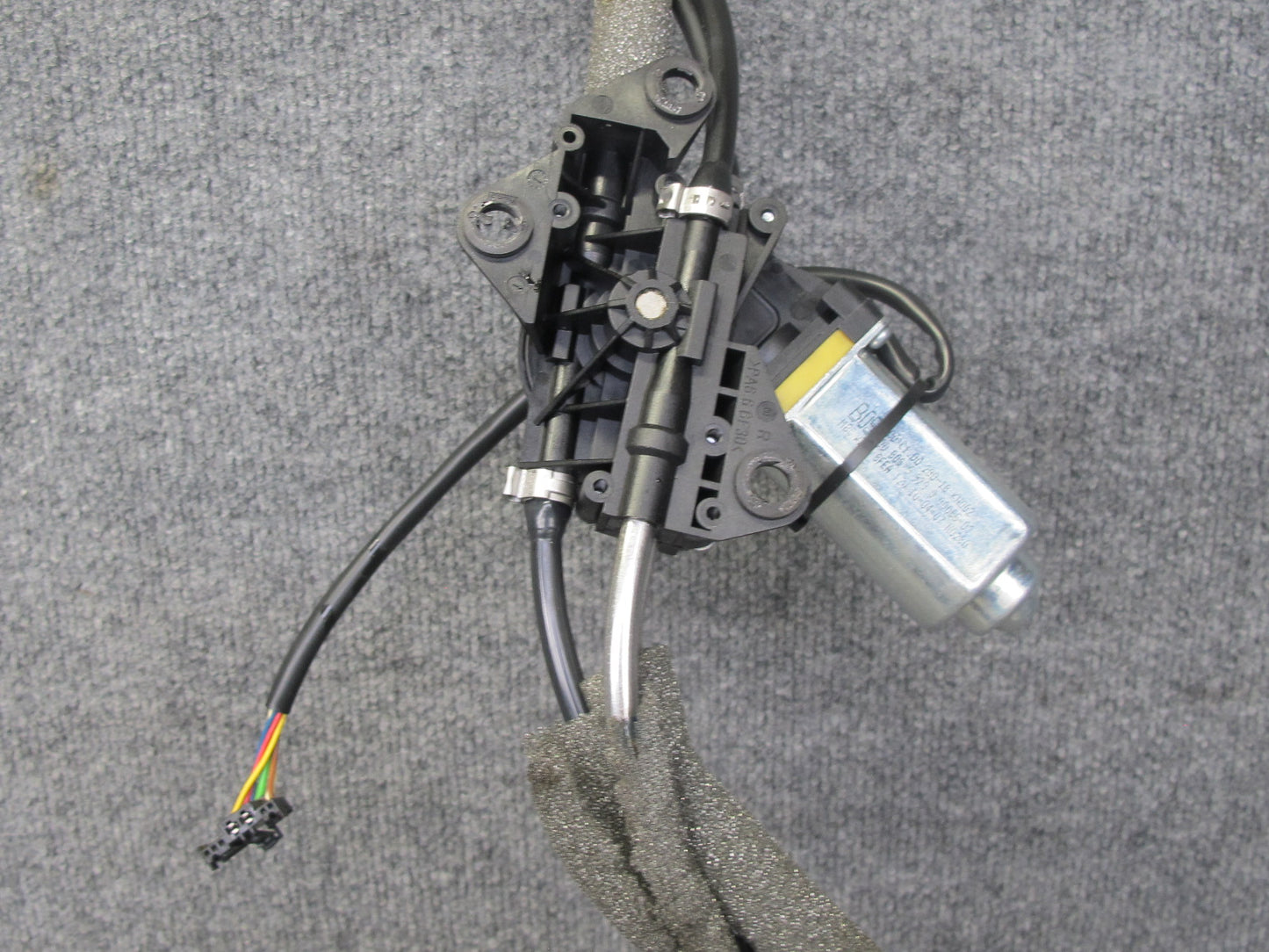 07-13 Mercedes W221 S-class Rear Right Door Sun Shade Sunshade 2218100620 OEM