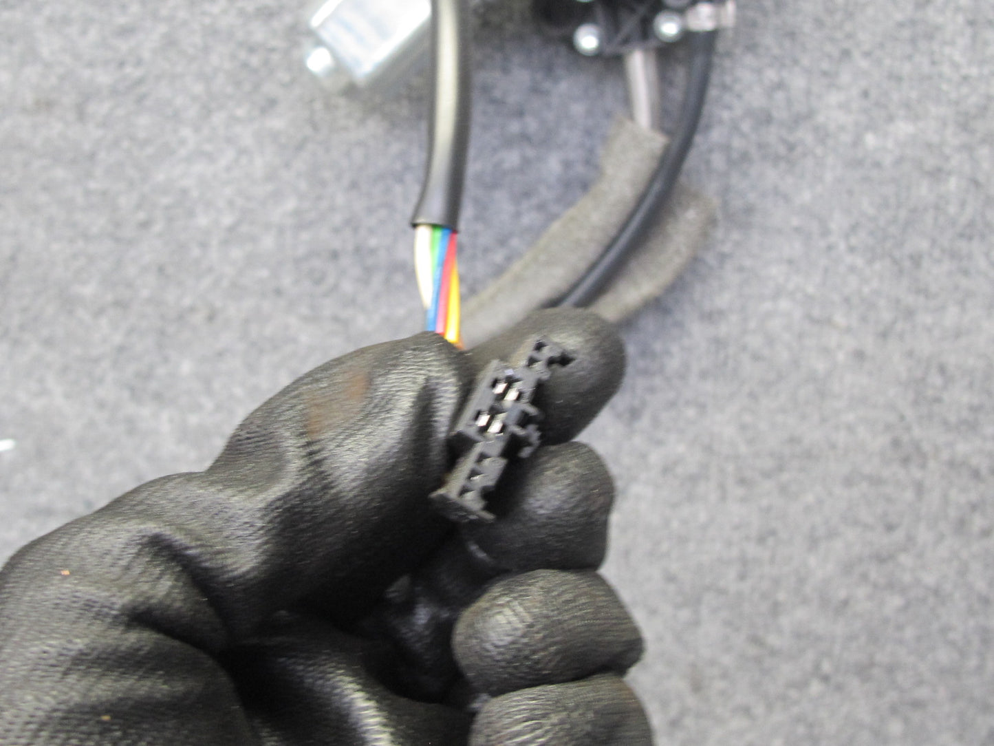 07-13 Mercedes W221 S-class Rear Right Door Sun Shade Sunshade 2218100620 OEM