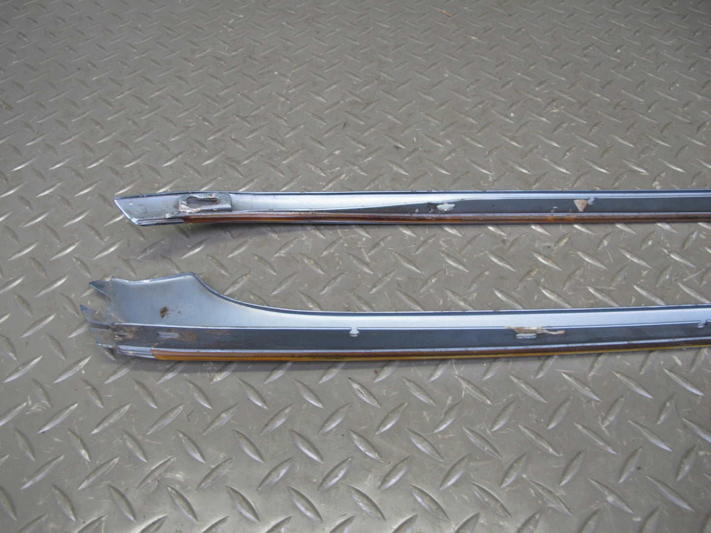 86-91 Mercedes W126 Sedan Front Windshield A Pillar Chrome Trim Molding Set OEM