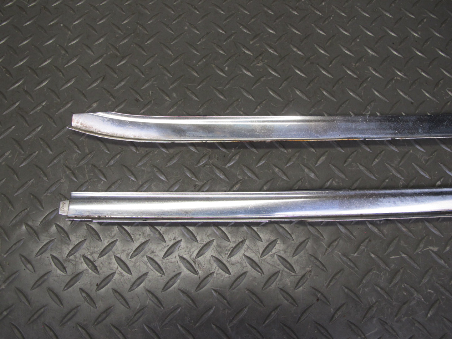 86-91 Mercedes W126 Sedan Front Windshield A Pillar Chrome Trim Molding Set OEM