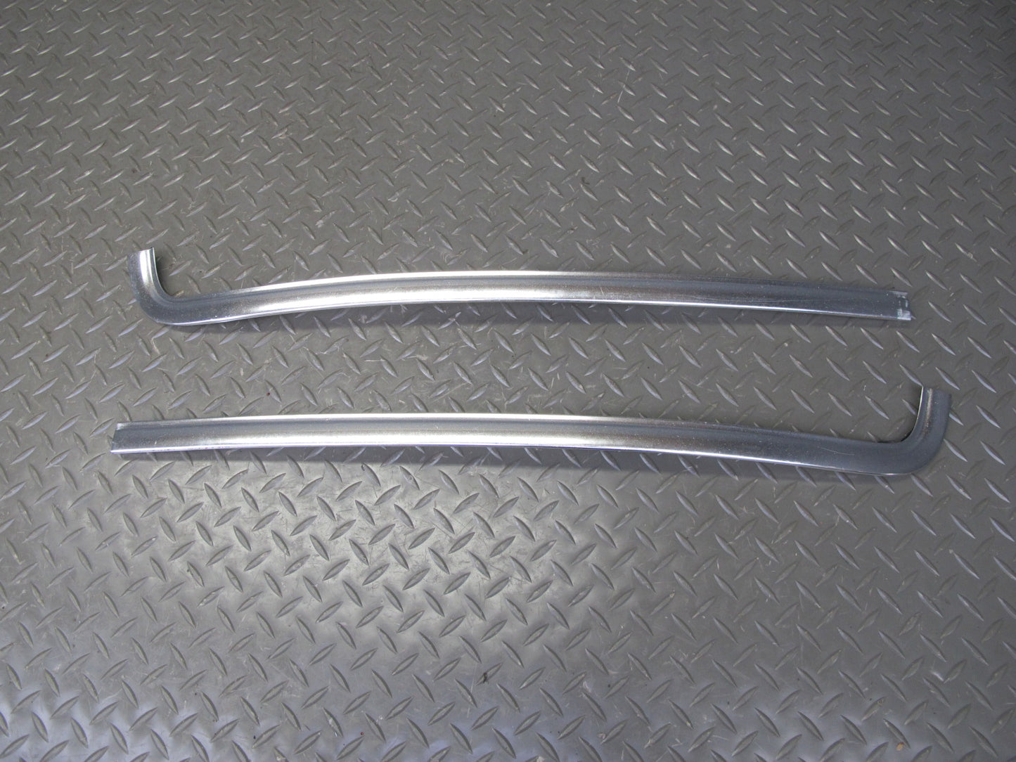 86-91 Mercedes W126 Sedan Front Windshield A Pillar Chrome Trim Molding Set OEM