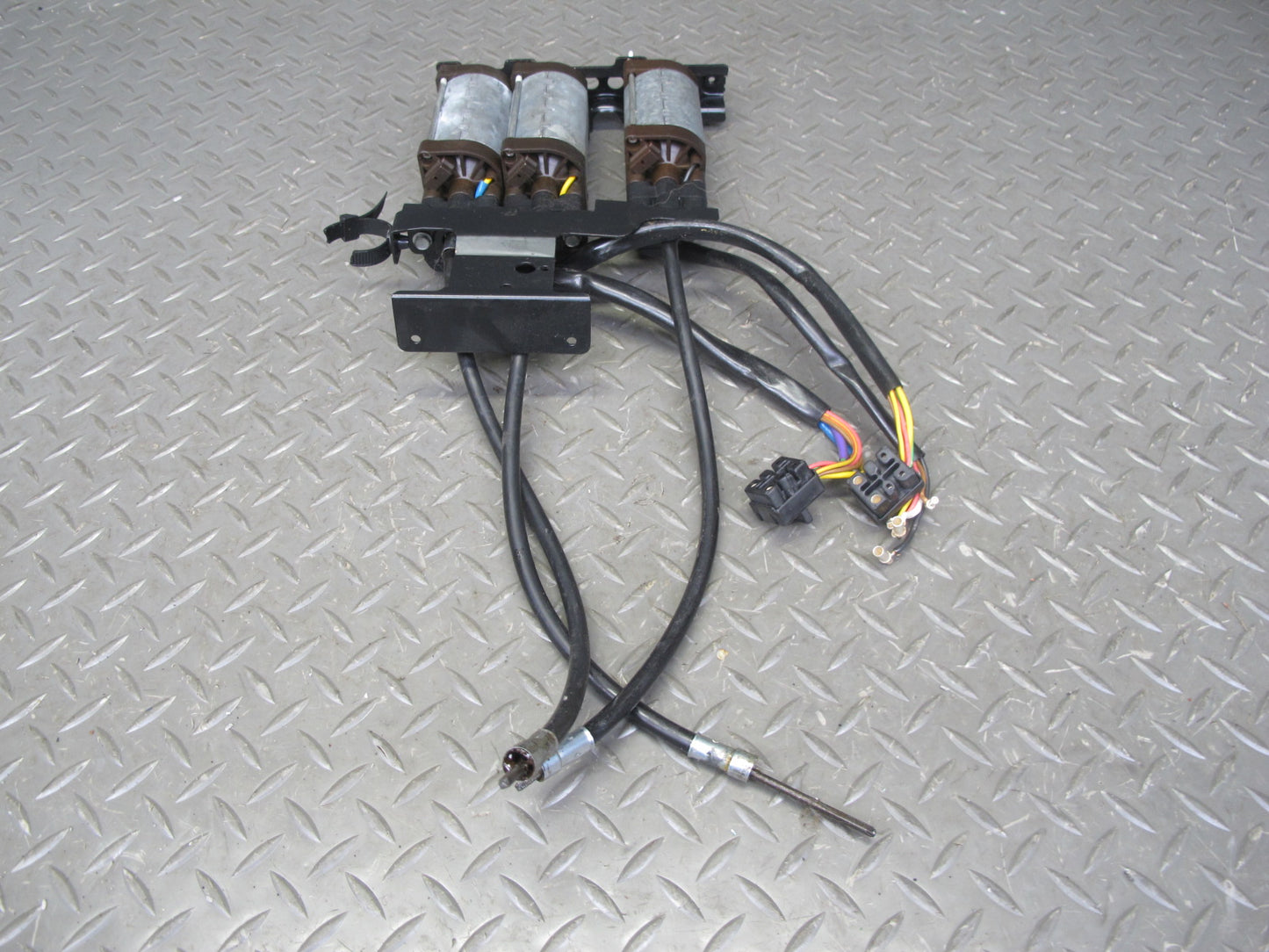 86-91 Mercedes W126 Set of 3 Front Left Seat Adjust Motor OEM