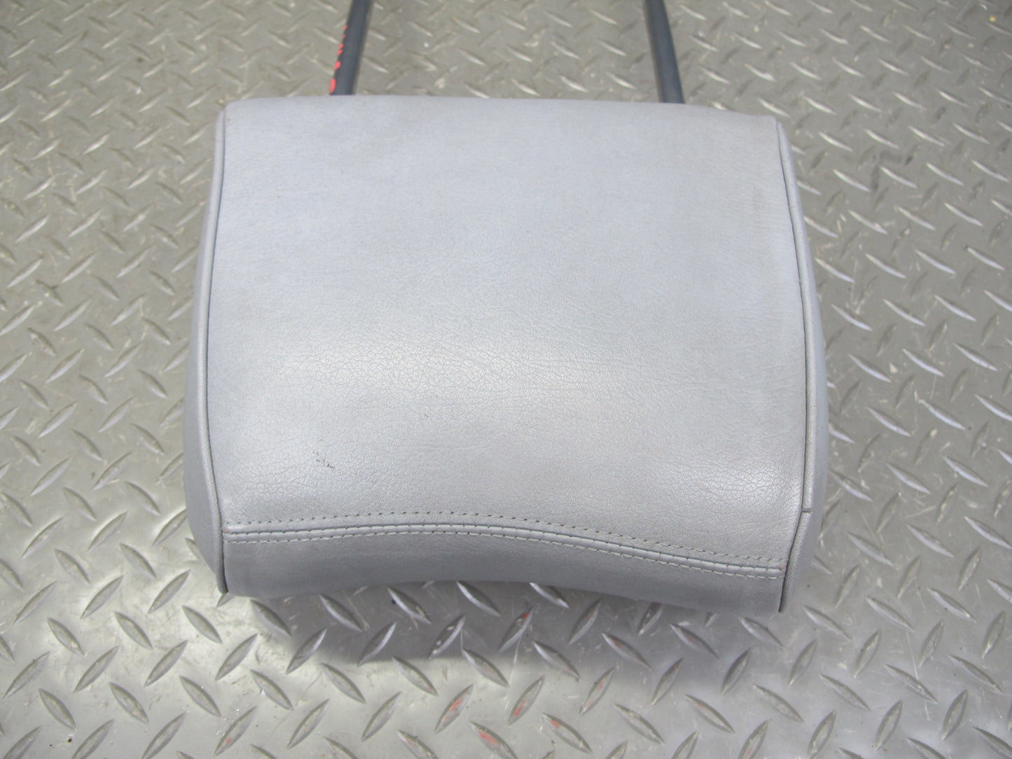 86-91 Mercedes W126 Set of 2 Front Left & Right Leather Headrest Gray OEM