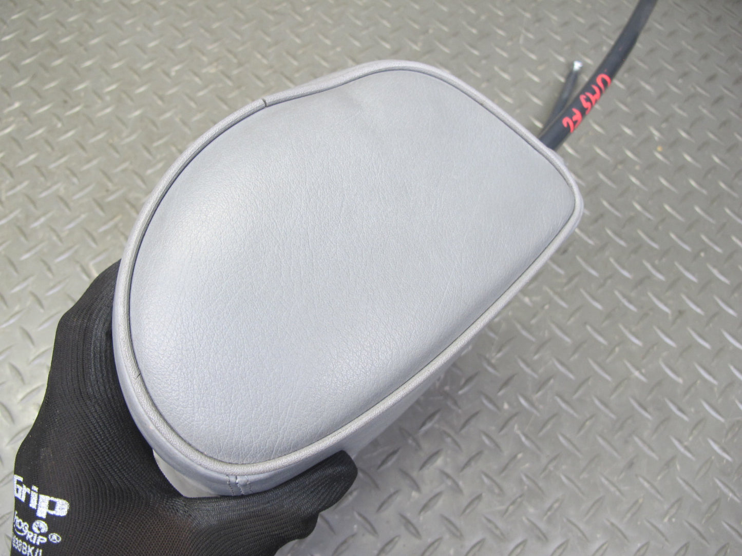 86-91 Mercedes W126 Set of 2 Front Left & Right Leather Headrest Gray OEM