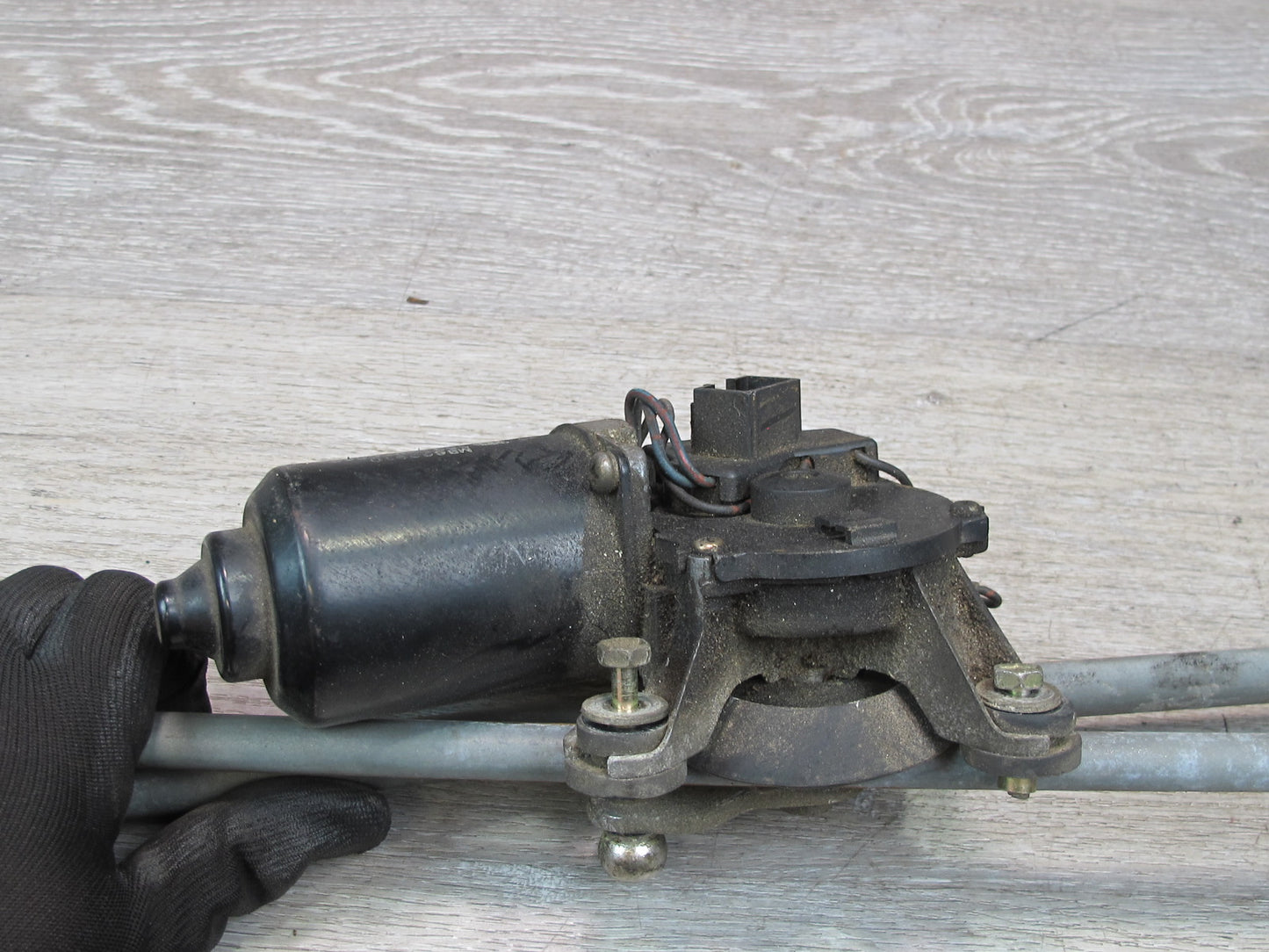 91-99 Dodge Stealth 3000GT Windshield Wiper Transmission Linkage w Motor OEM