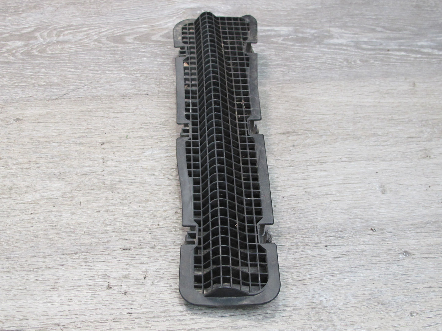 91-99 Dodge Stealth 3000GT Windshield Wiper Cowl Vent Trim Panel Grille Set OEM