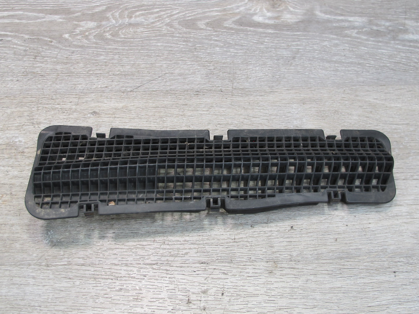 91-99 Dodge Stealth 3000GT Windshield Wiper Cowl Vent Trim Panel Grille Set OEM