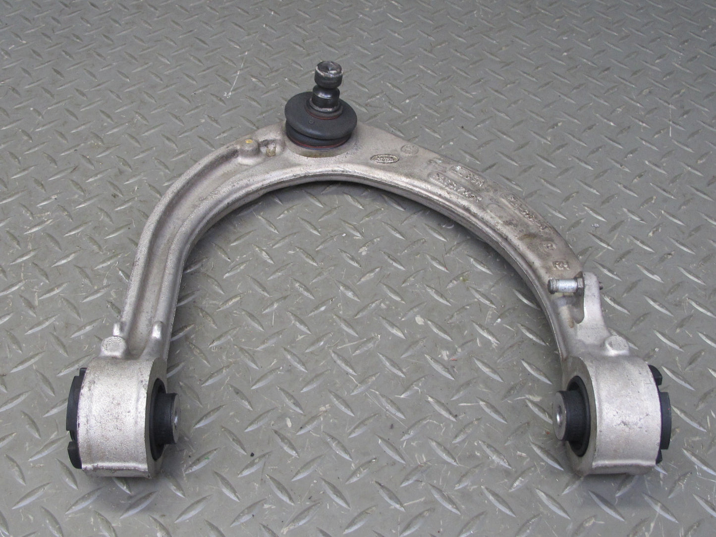 2013-2022 Land Range Rover L405 Front Right Upper Control Arm CPLA-3084-A