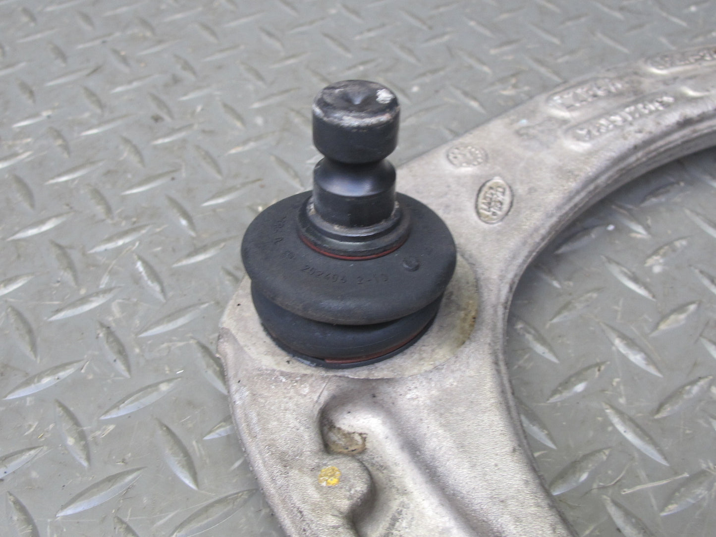 2013-2022 Land Range Rover L405 Front Right Upper Control Arm CPLA-3084-A