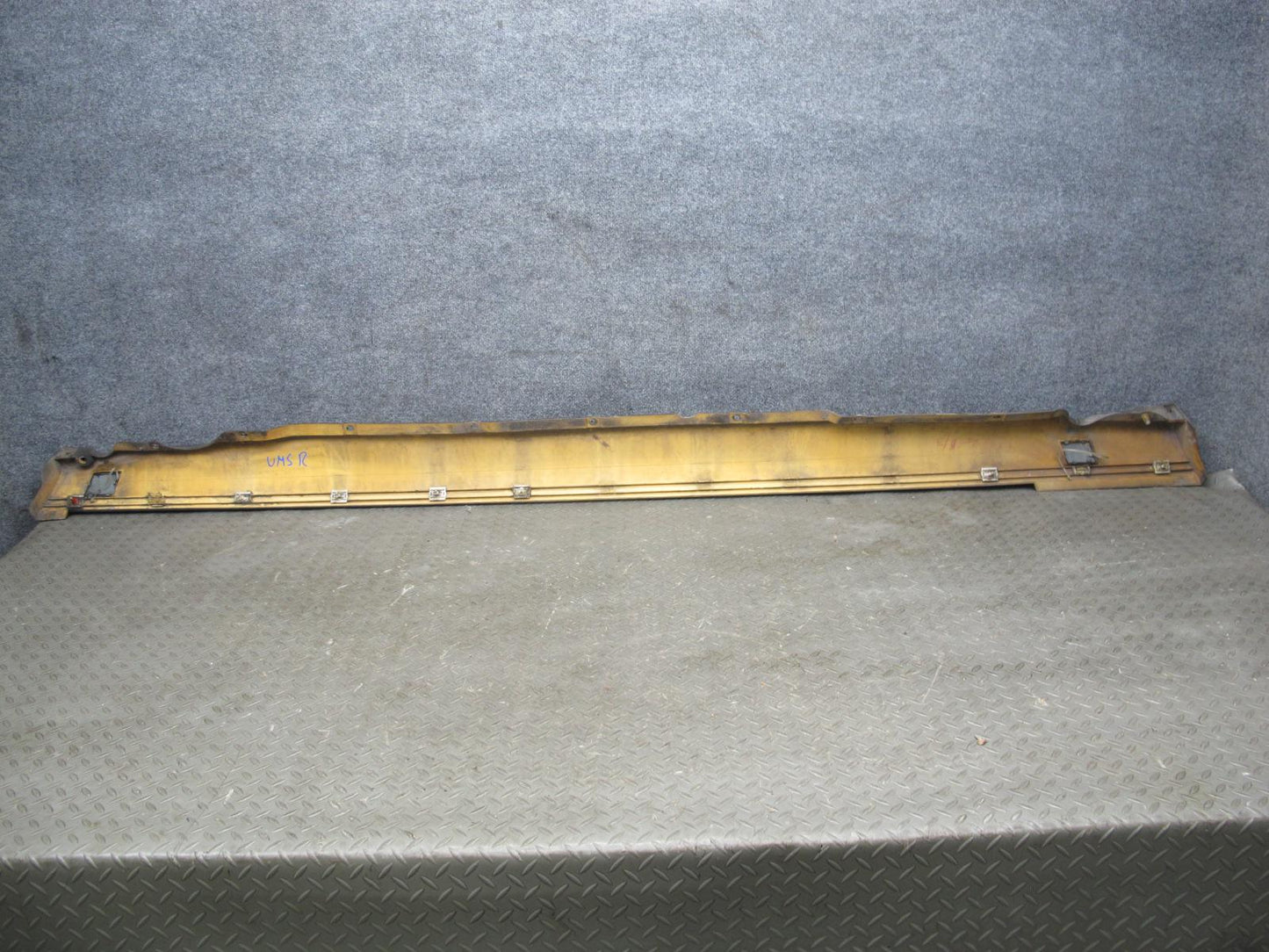 86-91 Mercedes W126 Set of 2 Left & Right Door Side Skirt Rocker Panel OEM