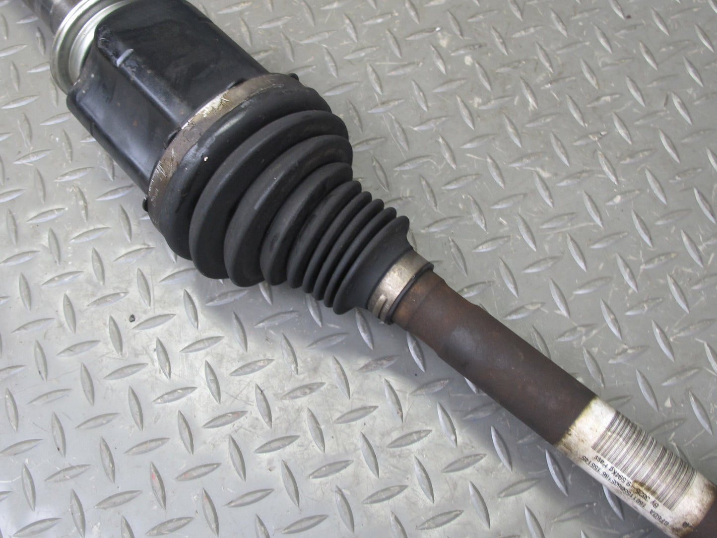 2013-2022 Land Range Rover L405 5.0L 4x4 Front Right Suspension Axle Shaft