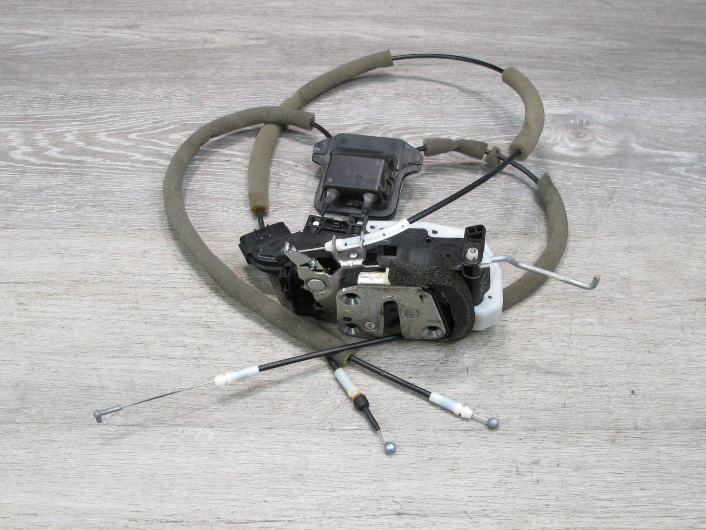 09-20 Nissan 370Z Z34 Front Left Driver Door Lock Latch Actuator OEM