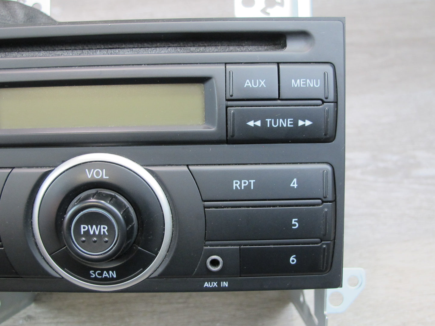 09-14 Nissan Z34 370Z AM FM Radio CD Player Head Unit 28185-1EA0A OEM