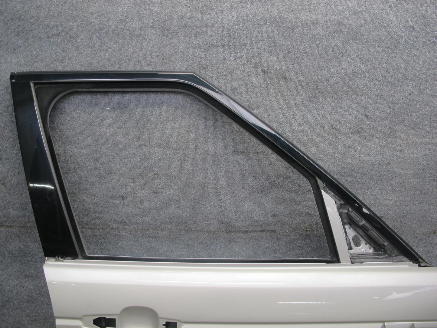 2013-2022 Land Range Rover L405 Front Right Door Shell