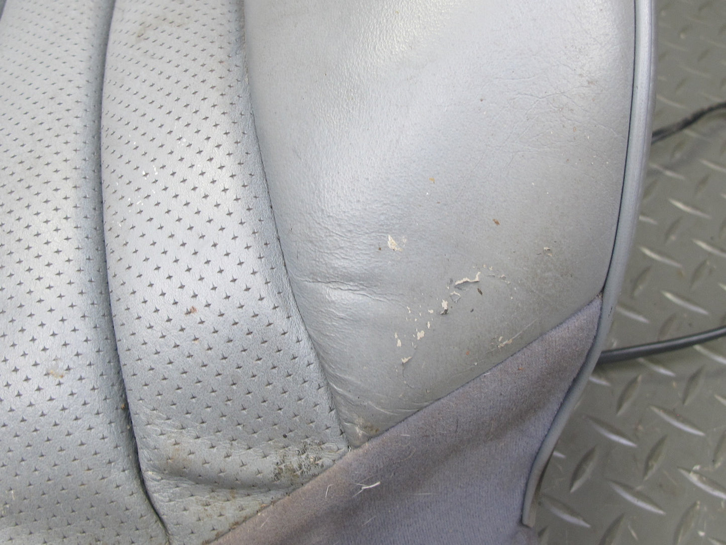 86-88 Mercedes W126 Sedan Front Right Seat Upper Leather Backrest Cushion OEM