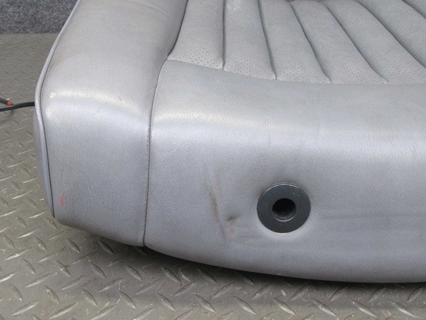 86-88 Mercedes W126 Sedan Front Right Seat Upper Leather Backrest Cushion OEM