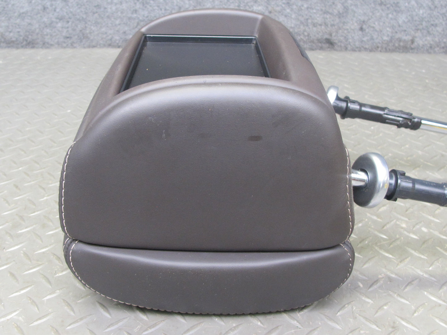 2013-2017 Land Range Rover L405 Front Right Leather Headrest w Screen Espresso