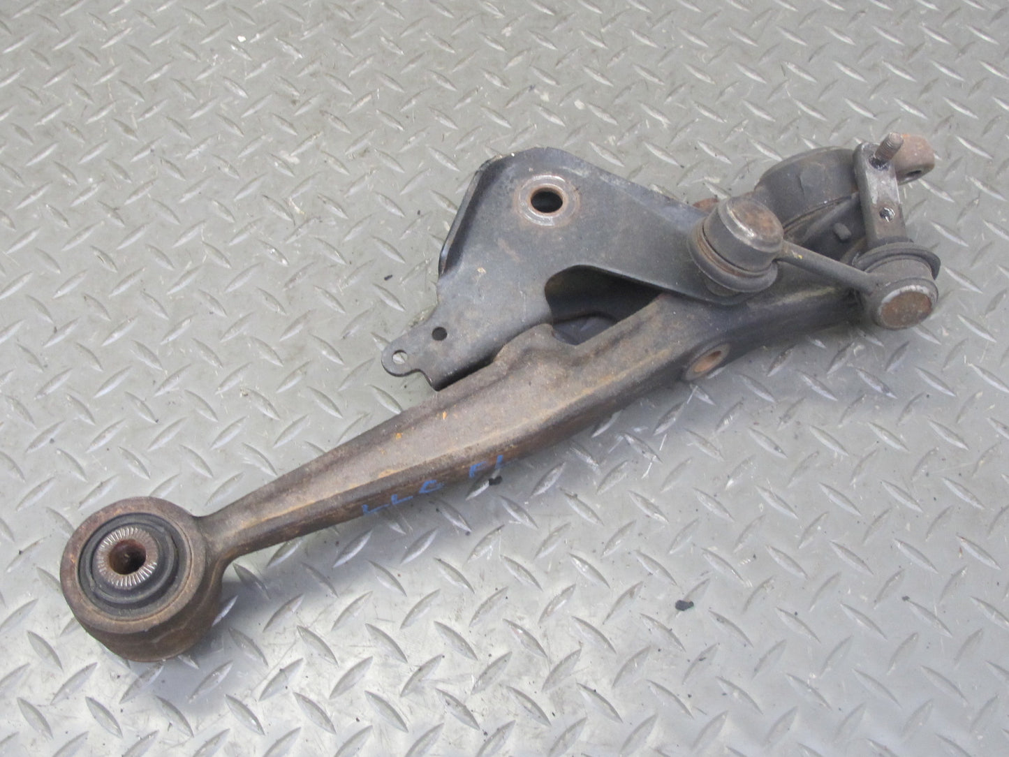 98-05 Lexus JZS160L GS400 GS430 GS300 Front Left Lower Control Arm w Link OEM
