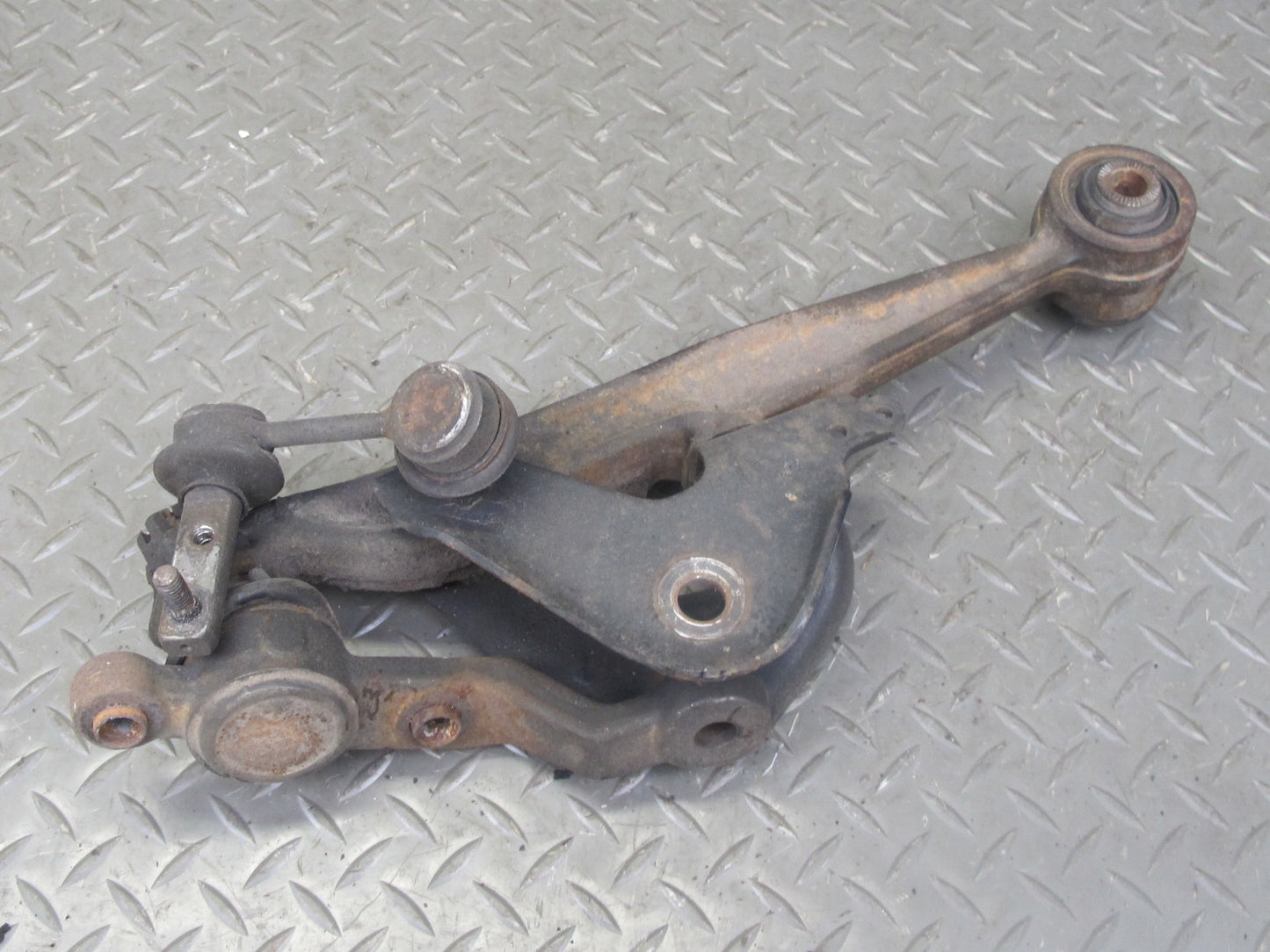 98-05 Lexus JZS160L GS400 GS430 GS300 Front Left Lower Control Arm w Link OEM