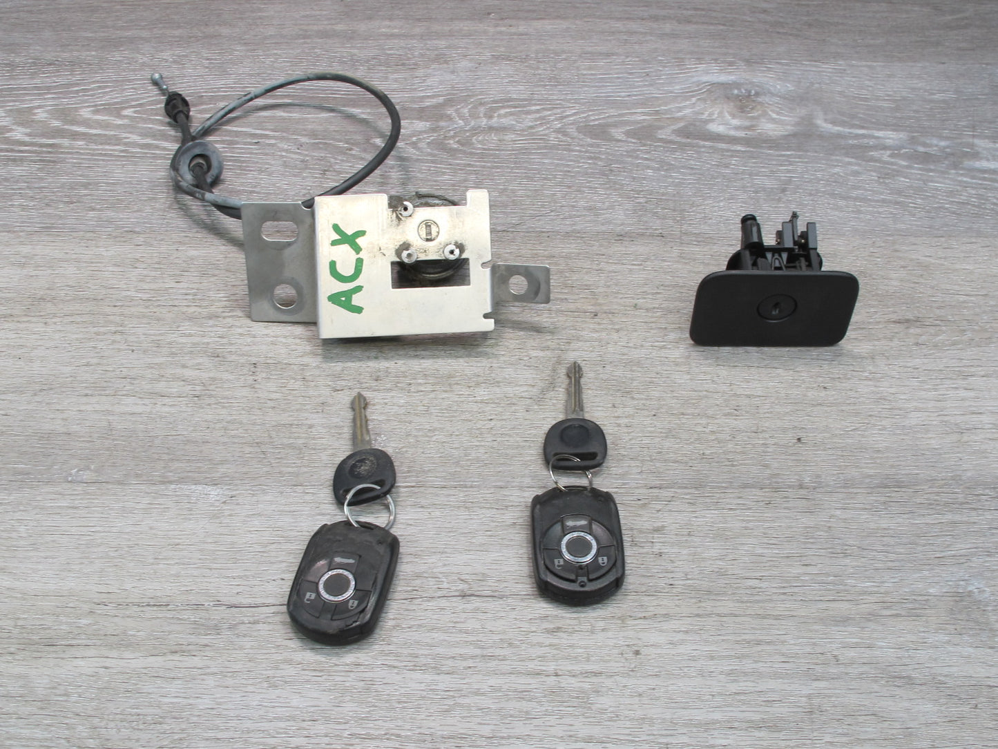 2004-2006 Cadillac XLR Trunk Glove Box Lock Latch Cylinder W/ KEY FOB Entry Set
