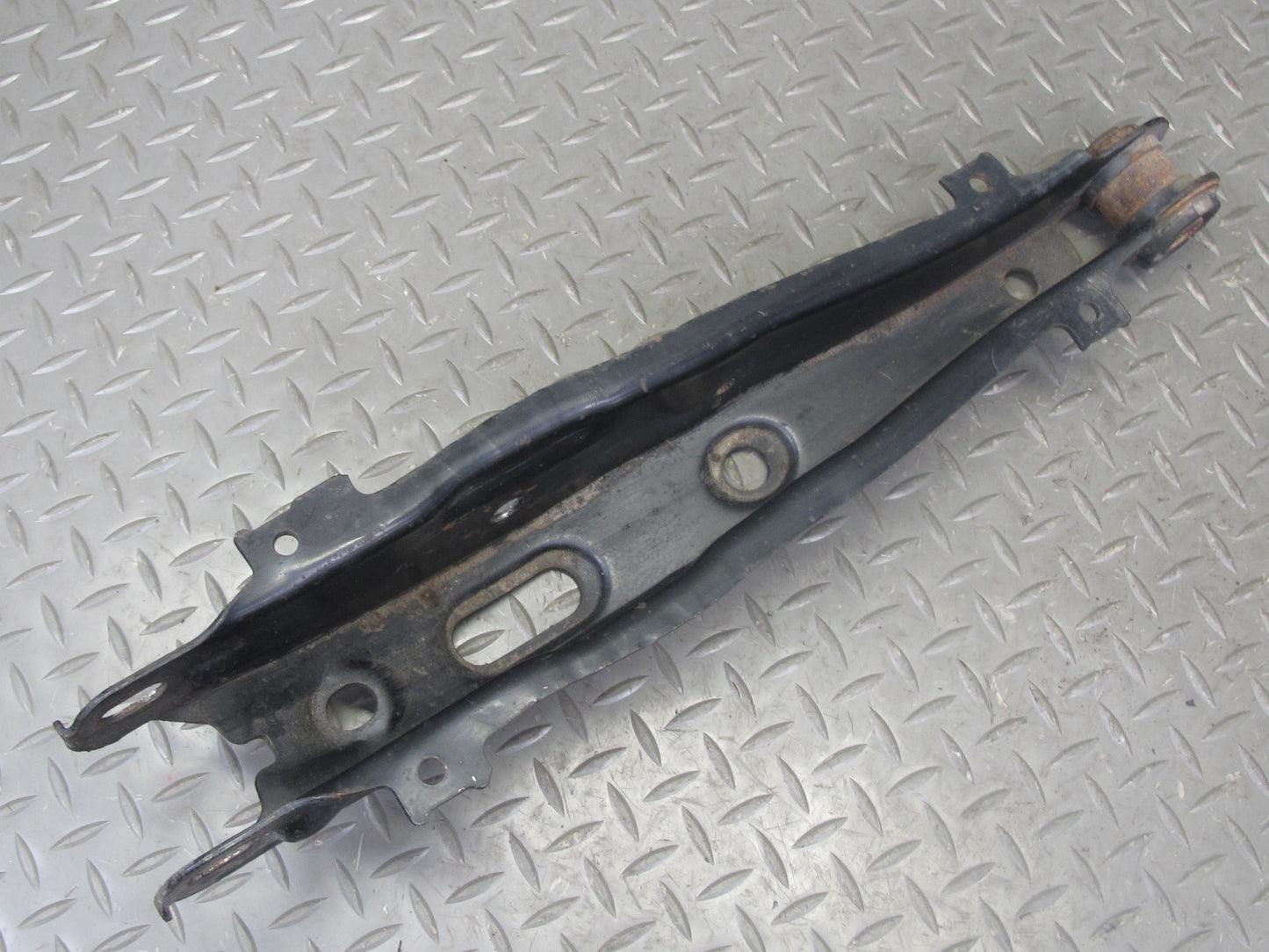 98-05 Lexus JZS160L GS400 GS430 GS300 Set of 3 Rear Right Control Arm OEM