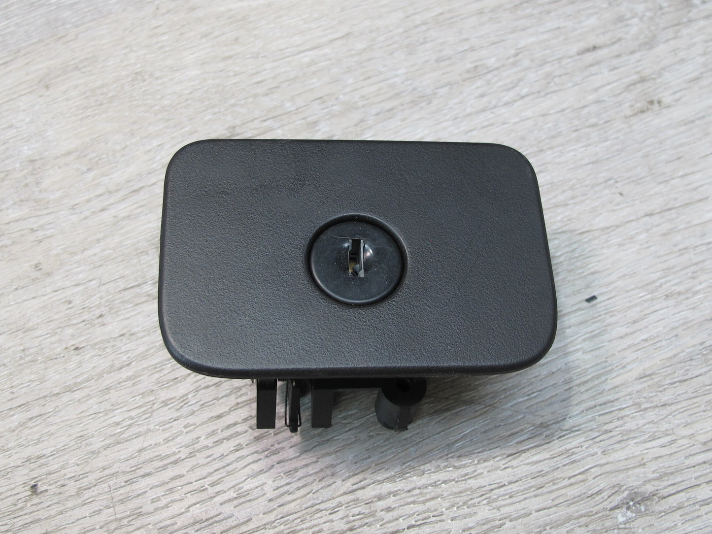 2004-2006 Cadillac XLR Trunk Glove Box Lock Latch Cylinder W/ KEY FOB Entry Set