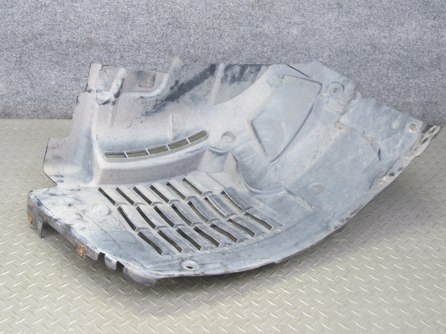 2013-2017 Range Rover L405 Front Right Fender Liner Wheel Splash Shield Guard