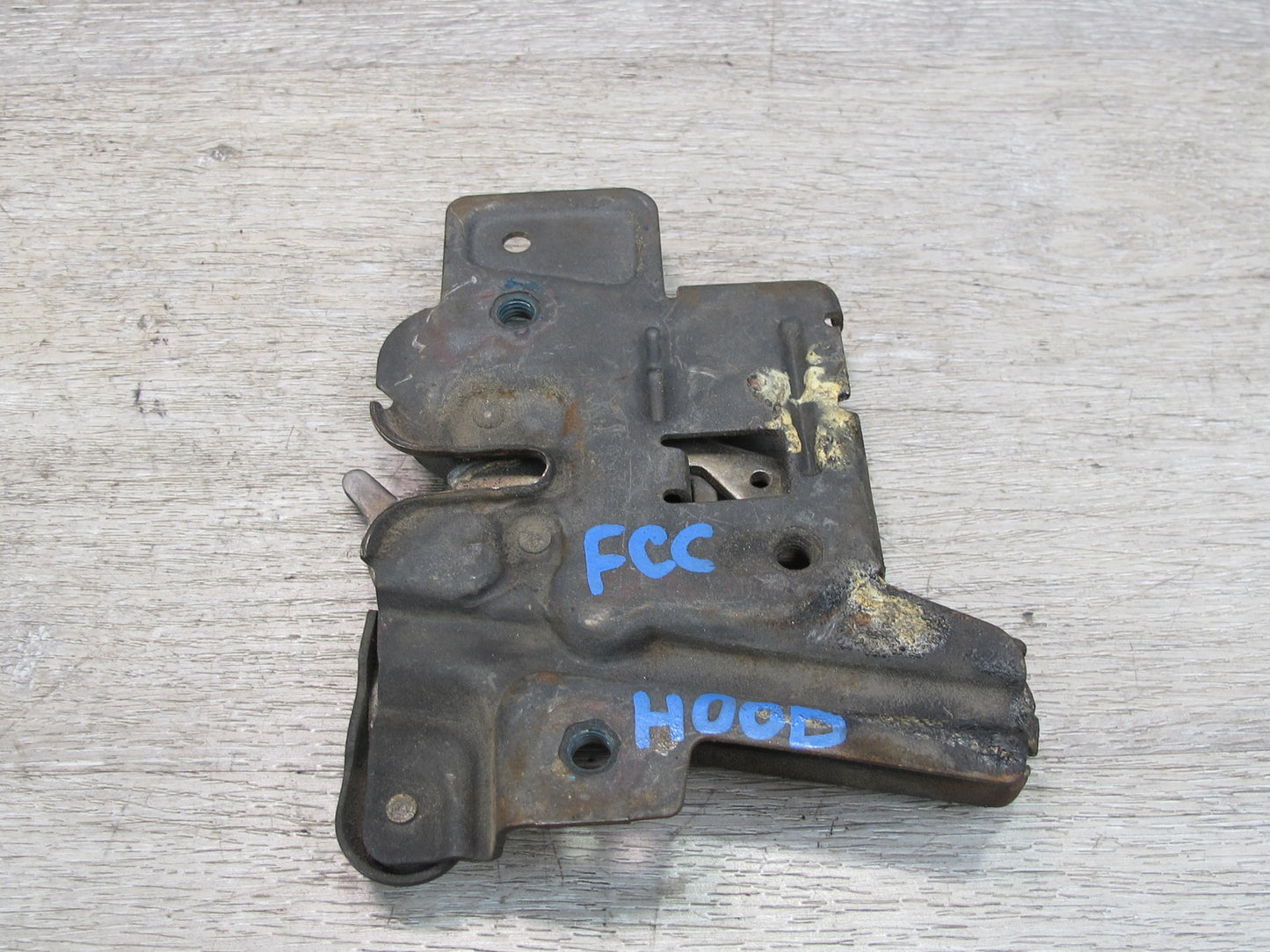 98-02 Chevrolet Camaro Front Hood Lock Latch Striker Catch Handle Set OEM